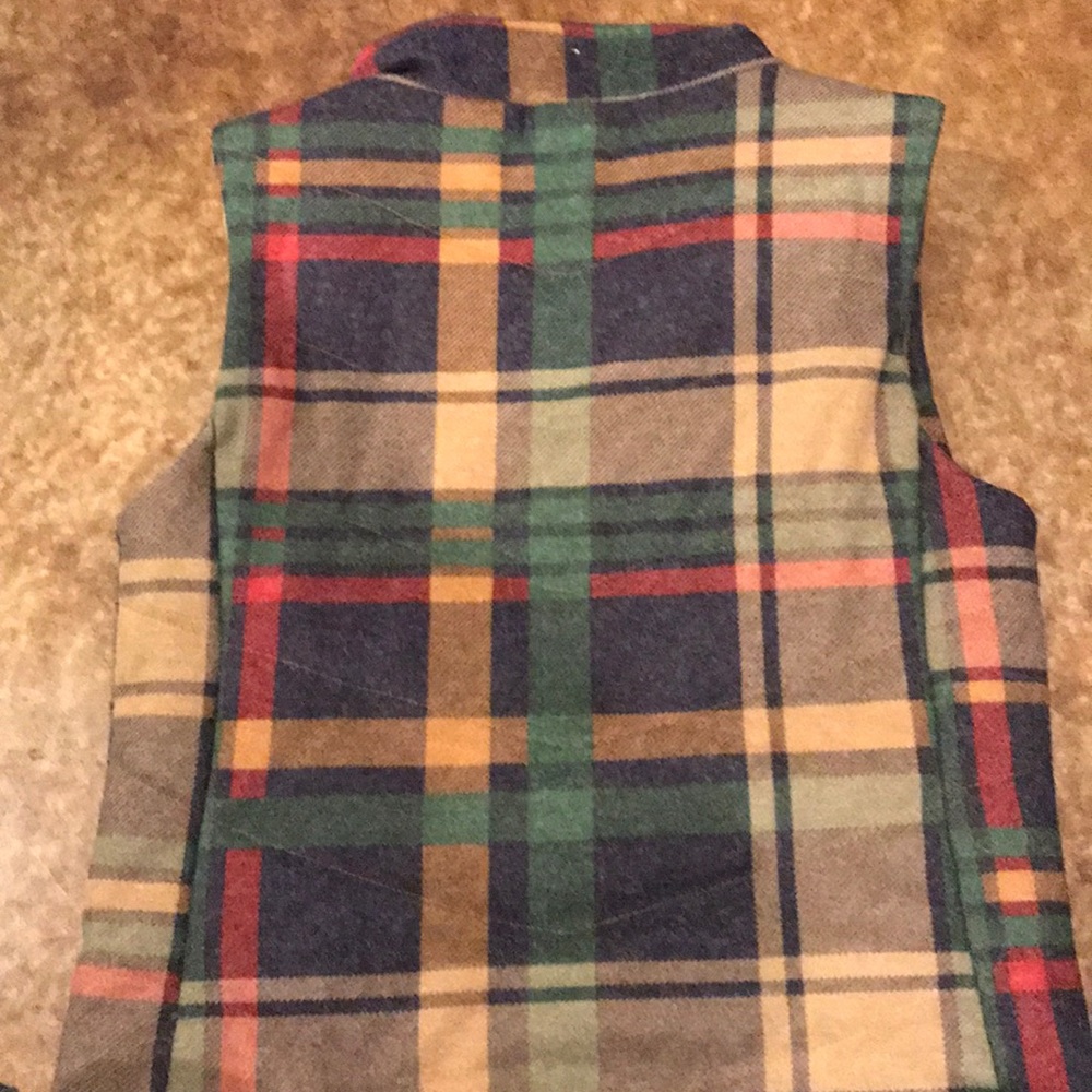 Vest - Picture 3 of 3